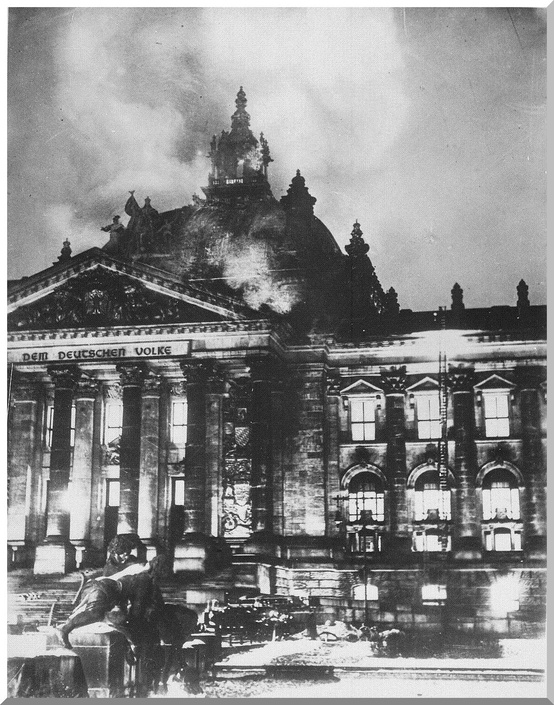Photo:  1933, Reichstag Fire